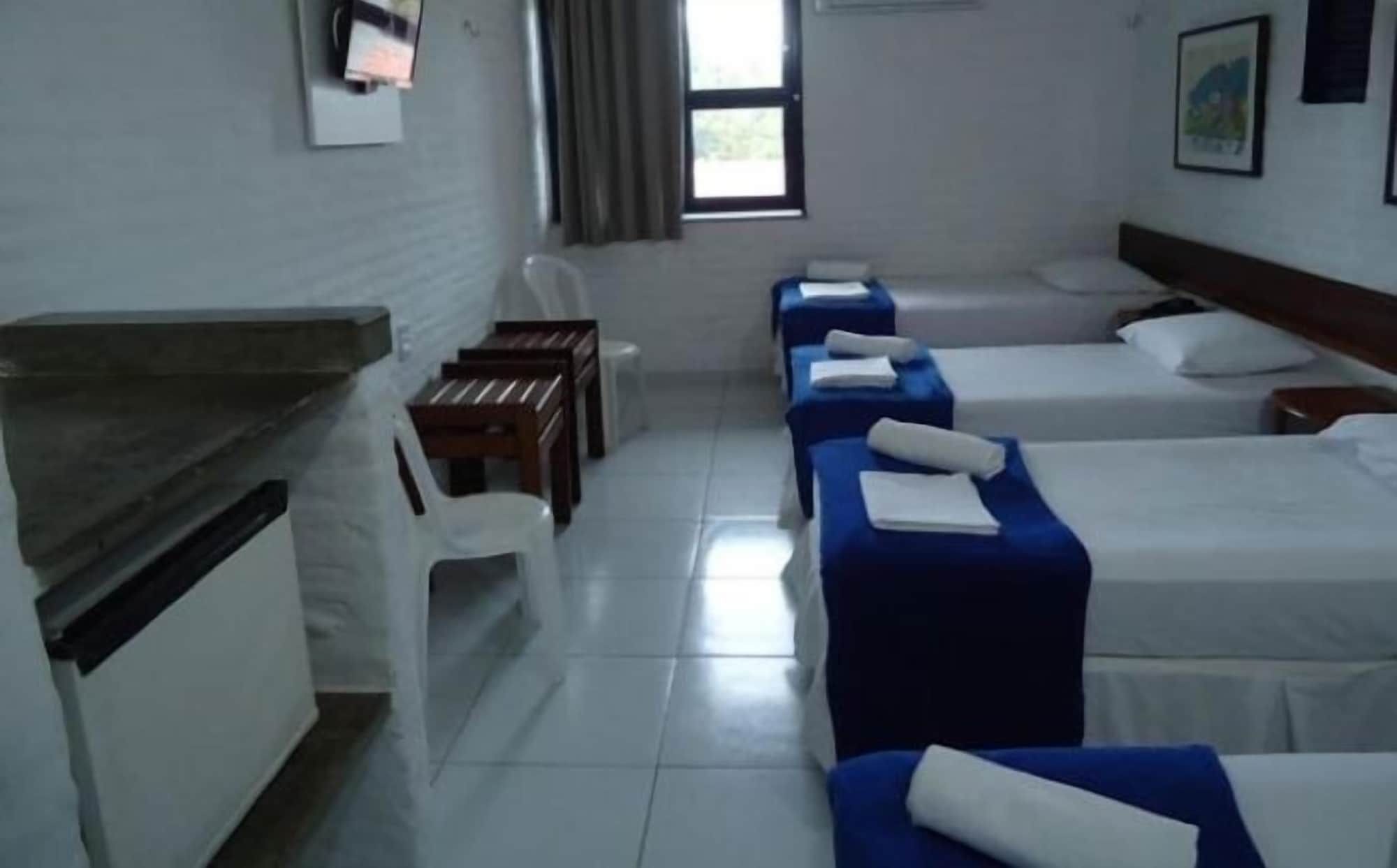 标准四人房夹层