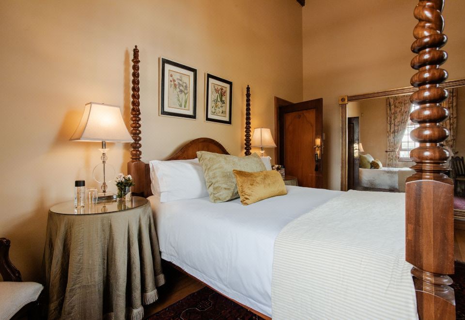 Vrede en Lust Estate Grand House, 4 Bedrooms, Mountain View