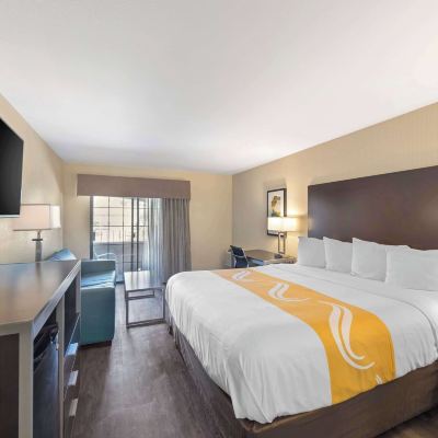Suite, 1 King Bed With Sofa Bed, In Bath Jetted Tub, Non Smoking Quality Inn & Suites Camarillo - Oxnard Promo Code