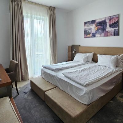 Suite with Sea View Iaki Hotel Promo Code
