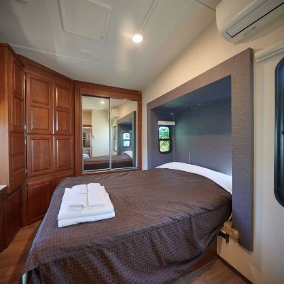 豪華三人房 WOODPECKER今歸仁旅館優惠