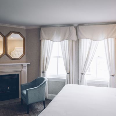 Deluxe King Room The Great George Promo Code