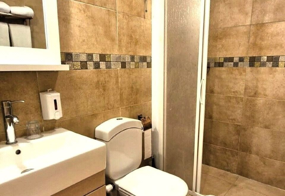 花园景标准双床间 - 带阳台