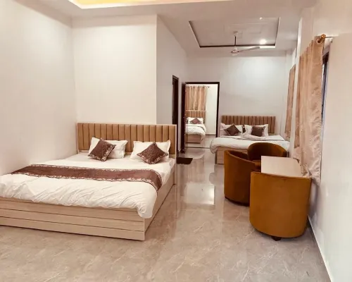 Shri Ram Darbar Hotels in Ayodhya