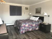 Tay Inn Hotels in Lanark County