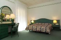 Hotel Diana