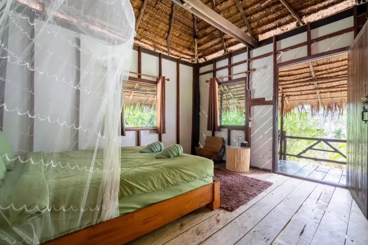 ห้องสแตนดาร์ด เตียงใหญ่ 1 เตียง