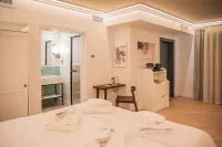 Liberty Suites Spetses