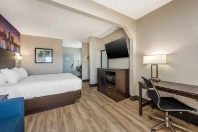 Clarion Pointe Louisville East Hôtels à : 