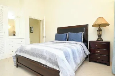 Tee Joys Villa Hotels in 