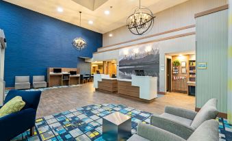 La Quinta Inn & Suites by Wyndham Logan