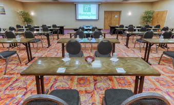 Holiday Inn Knoxville West- Cedar Bluff RD