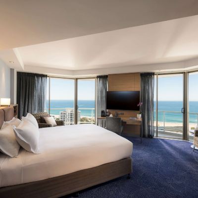 Luxury King Room With Spa And Sea View