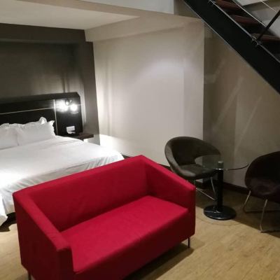 尊貴行政客房 河濱精品旅館與咖啡廳優惠