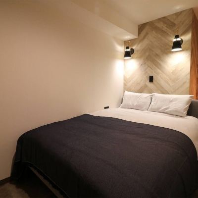 デザイナーアパートメント(ベッドルーム3室)(バスルーム2室)
