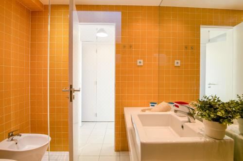 高级一卧室带阳台公寓