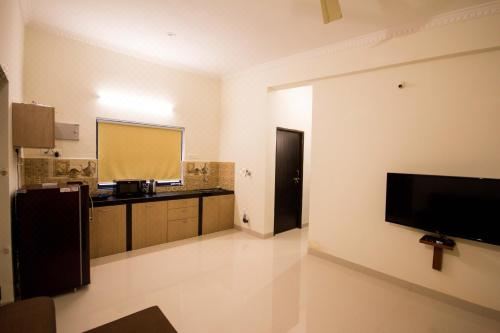Monarch Palms Apartments, Candolim GoaTwo-Bedroom Apartment