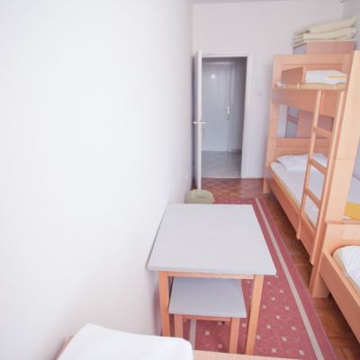 Triple Room, Multiple Beds, Non Smoking, Shared Bathroom