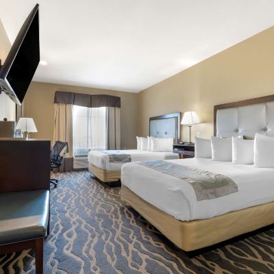 2張大床，無煙，寵物友好的房間，工作桌，配有微波爐和冰箱，無線網絡 斯託克頓堡貝斯特韋斯特優質酒店優惠