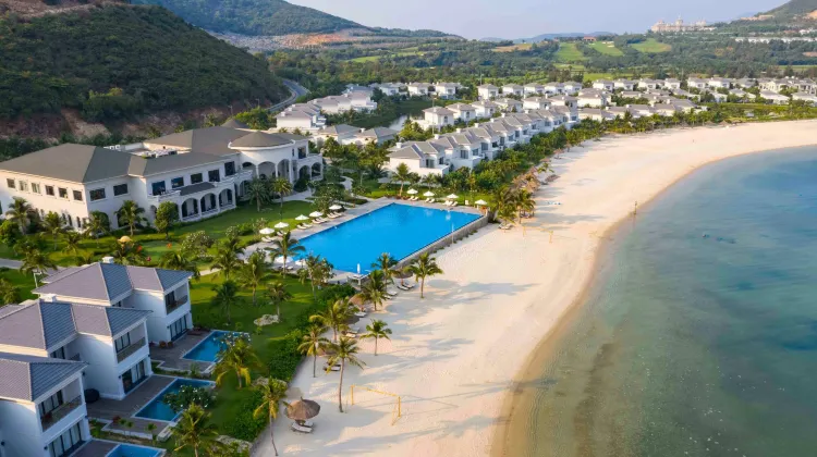 Nha Trang Marriott Resort & Spa, Hon Tre Island Facilities