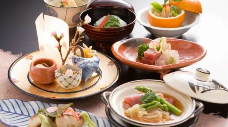 ホテルグランヒルズ静岡 食事・レストラン