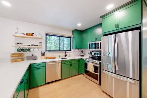 Piney Point Three-Bedroom House