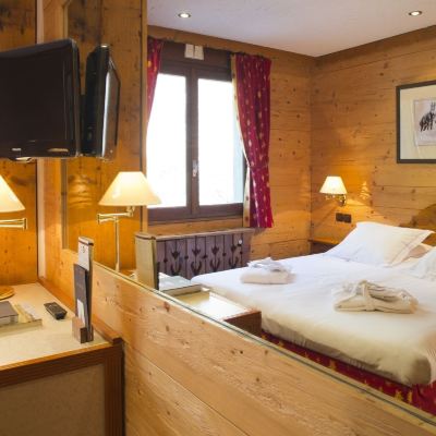Small Double Room-North Orientation-Limited View-1 Person Carlina Promo Code
