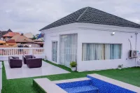 Mondeestars Luxury Home
