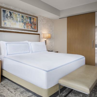 一卧特大床套房帶梳化床 聖迭戈洲際酒店 - IHG 旗下飯店優惠