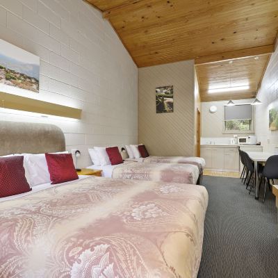 Standard Quadruple Room, 3 Bedrooms, Non Smoking, Kitchenette Gold Rush Inn Promo Code