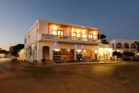 Kiano Suites Paros