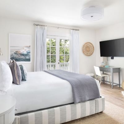 Deluxe Room, 1 King Bed, Fireplace (Balcony, Upstairs) Hideaway Santa Barbara, A Kirkwood Collection Property Promo Code