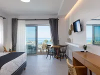 Eleven Boutique Suites Hotels in Stavromenos
