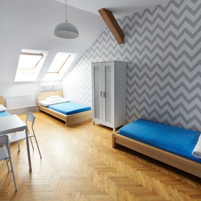 Triple Room with Shared Bathroom Dizzy Daisy Hostel Promo Code