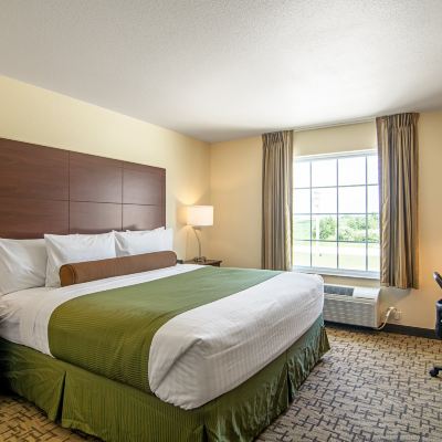 King Room-Accessible Cobblestone Hotel & Suites - Paxton Promo Code