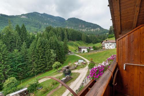 高级一卧室带阳台公寓