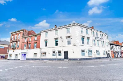 Aston Court Derby City Centre By Belvilla Hotels in 