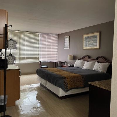 Single Room APM Inn & Suites Promo Code