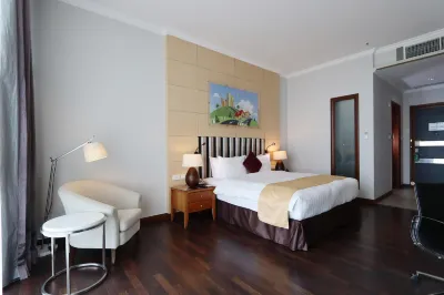 V Plaza Hotel Hotel di 