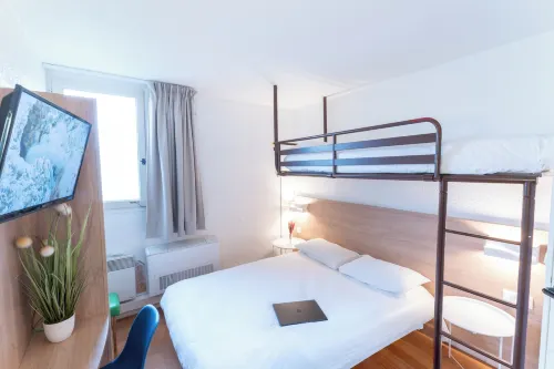 Brit Hotel Essentiel Tours Nord