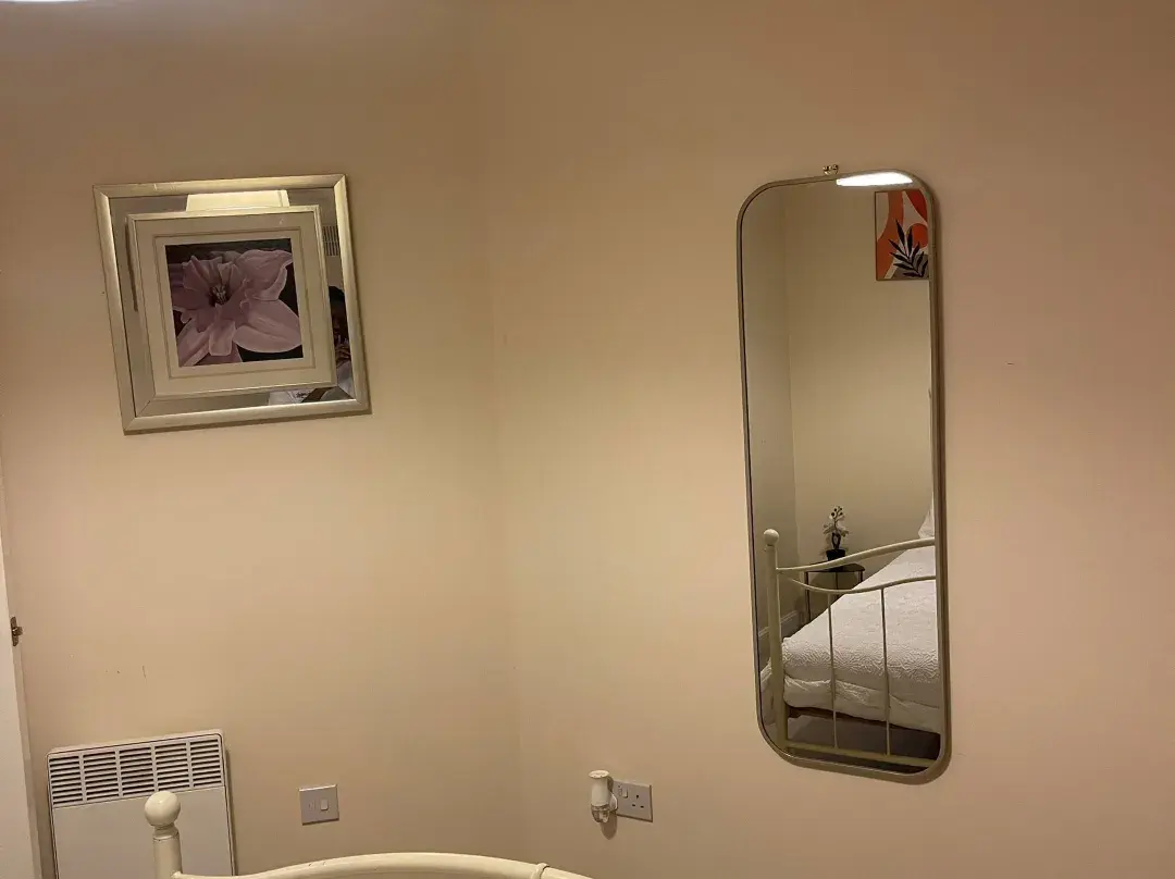 Deluxe Room W Fast Wifi, Netflix, Free Parking - Wolverhampton