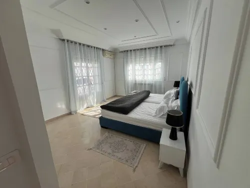 Charming 600sqm Villa With a Large Garden & Pool