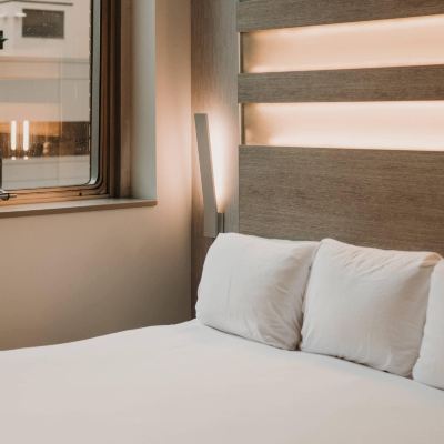 Standard Room, 1 King Bed, Non Smoking (Soaking Tub) CityFlatsHotel Grand Rapids Promo Code