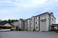 Microtel Inn & Suites by Wyndham Eagle River/Anchorage Are Hotels in 