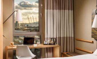 Ibis London Canning Town