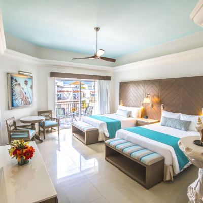 Junior two double Suite Wyndham Alltra Playa Del Carmen, Adults Only – All-Inclusive Resort Promo Code