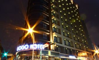 Gogo Hotel