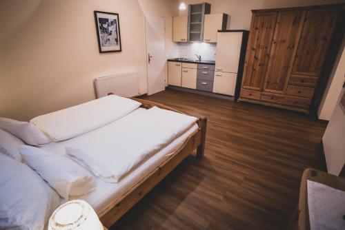 两卧室公寓顶级34