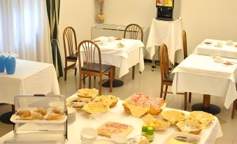 Rometta Hotel - Housity