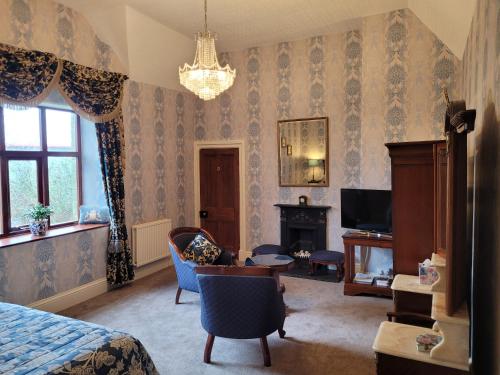 特大床豪华套房